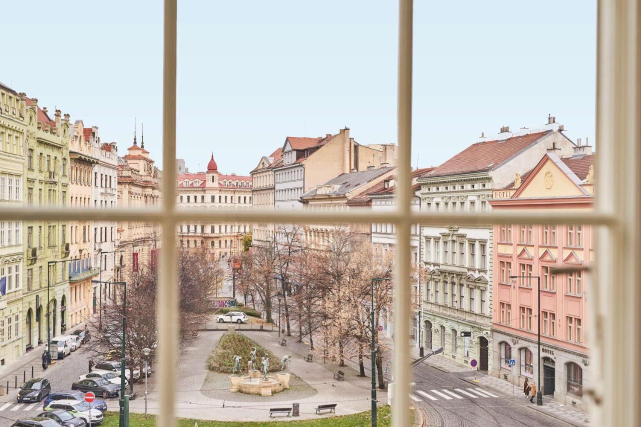 Andaz Prague, By Hyatt Готель 5*