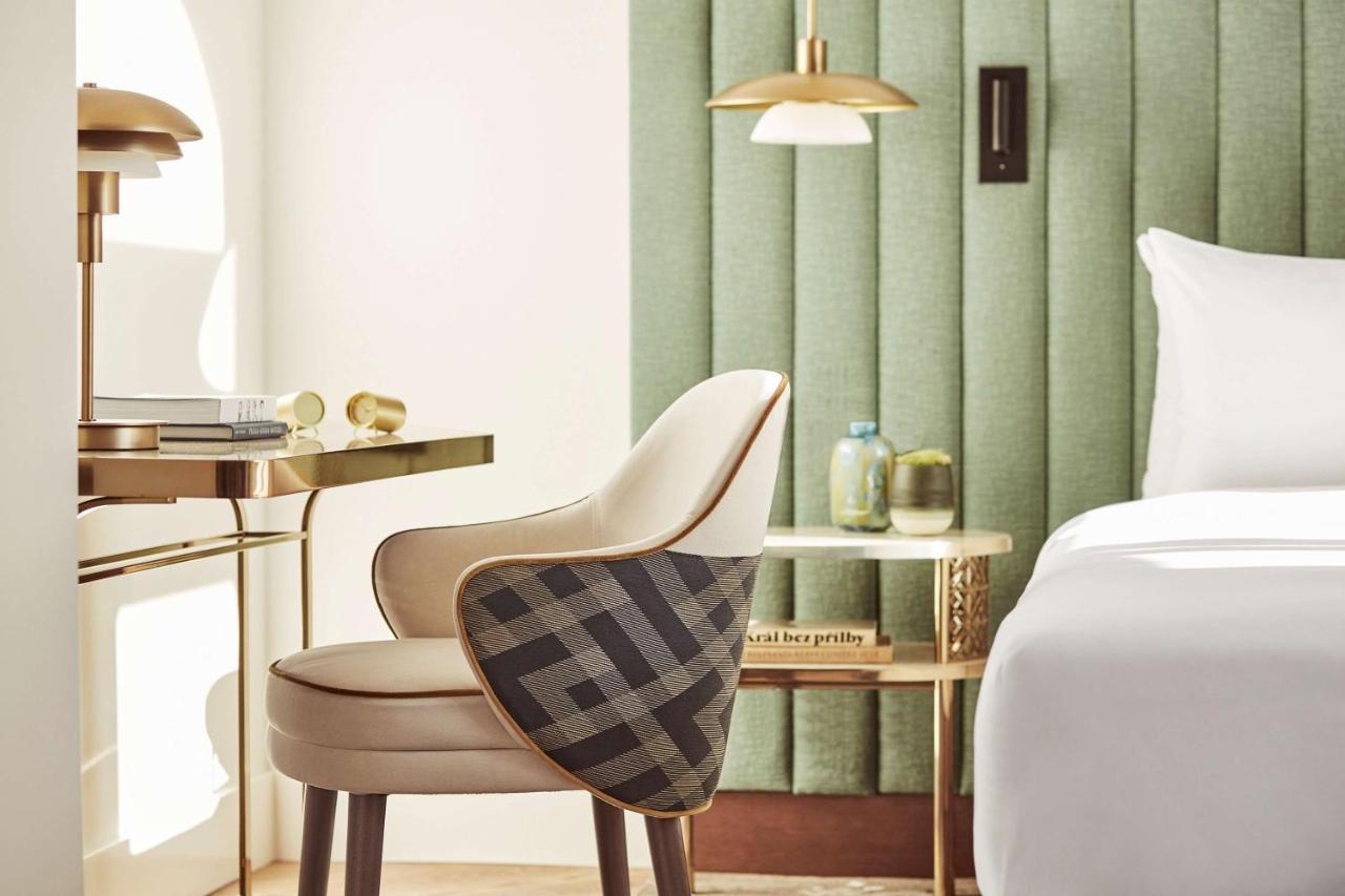 Andaz Prague, By Hyatt Готель 5*