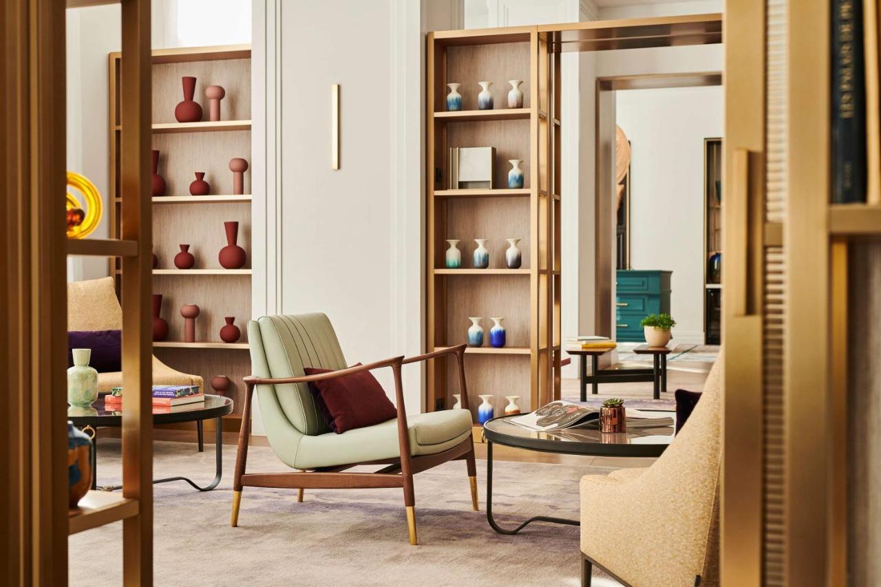 Andaz Prague, By Hyatt Готель 5*